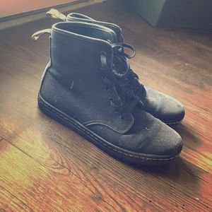 Doc Martens soft shoe